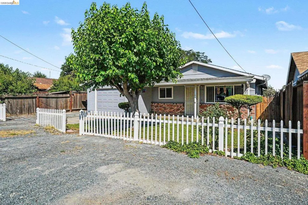 3193 Hosie Ave Byron, CA 94514