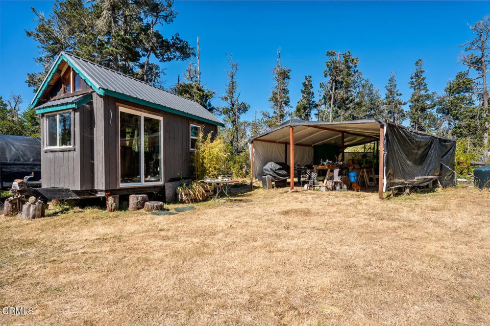 41460 Sundew Lane Little River, CA 95456