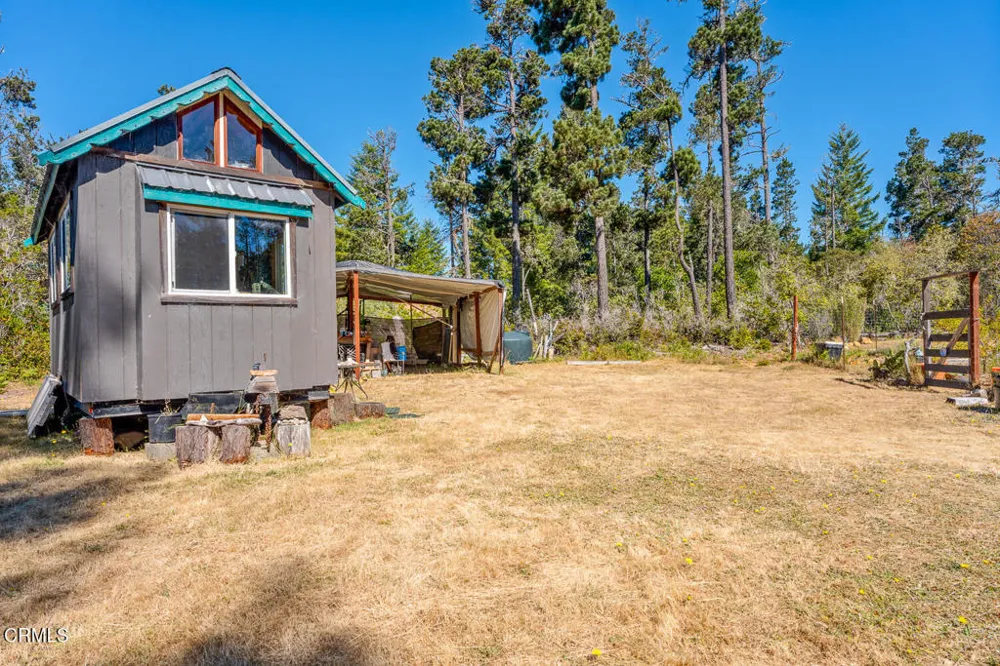 41460 Sundew Lane Little River, CA 95456