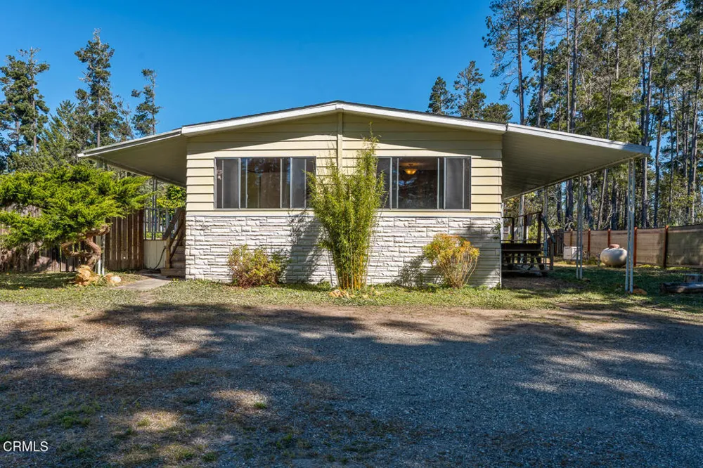 41460 Sundew Lane Little River, CA 95456
