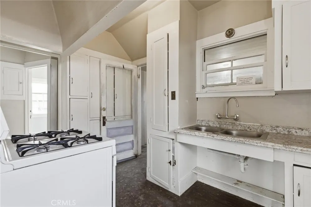 910 G STREET Marysville, CA 95901