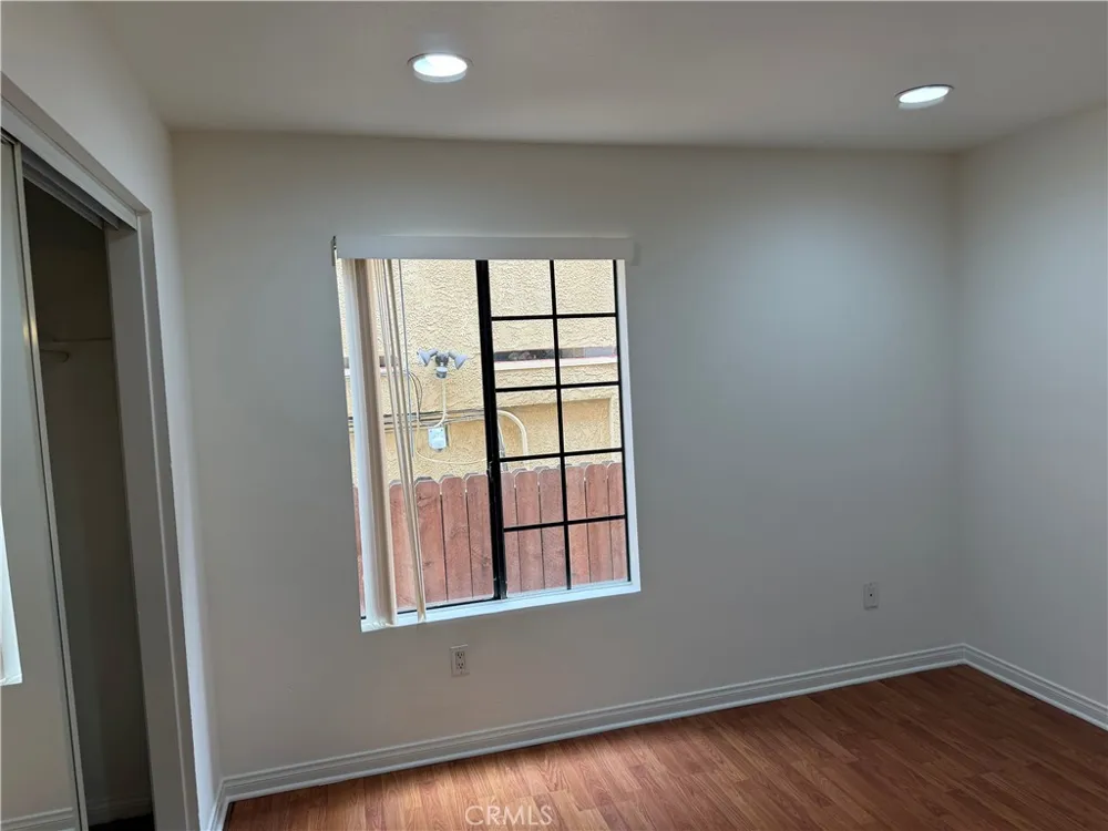 1509 Stanley #108 Long Beach, CA 90804