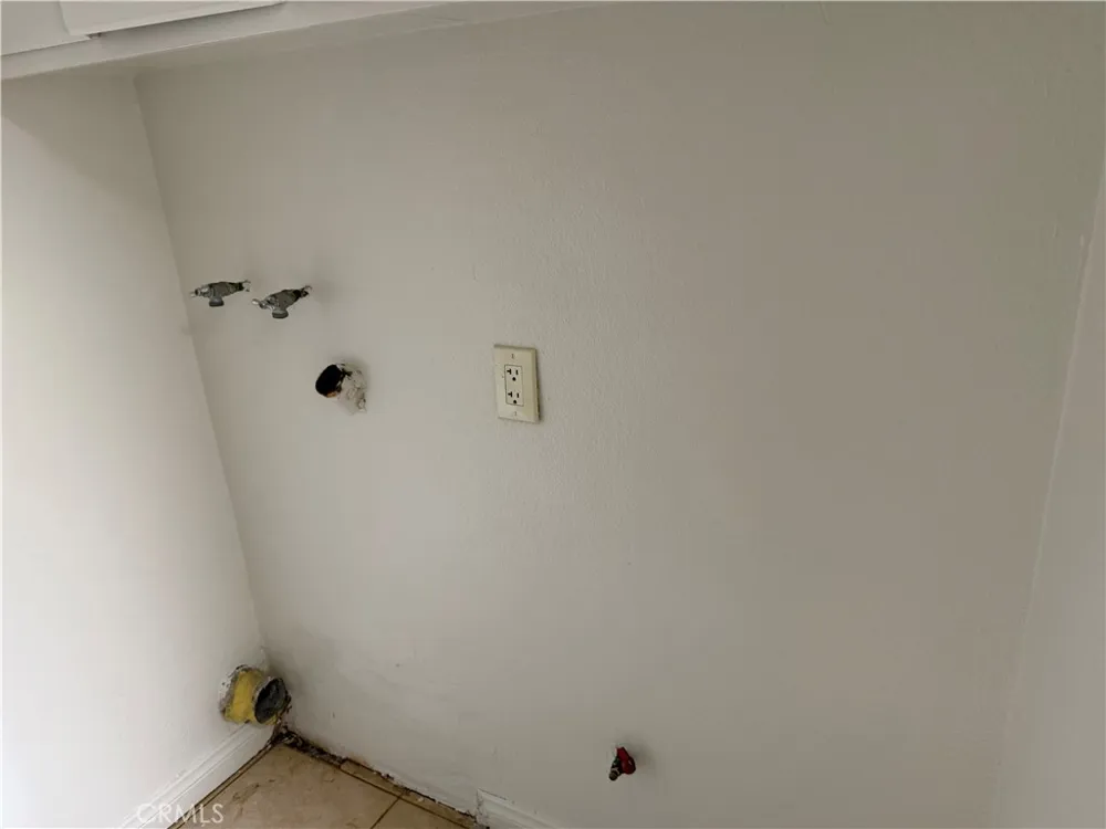 1509 Stanley #108 Long Beach, CA 90804