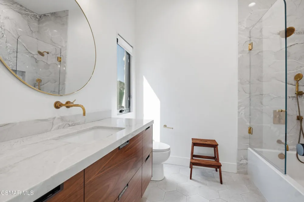 Address Not Shown Agoura Hills, CA 91301