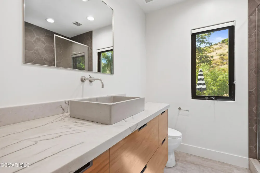 Address Not Shown Agoura Hills, CA 91301