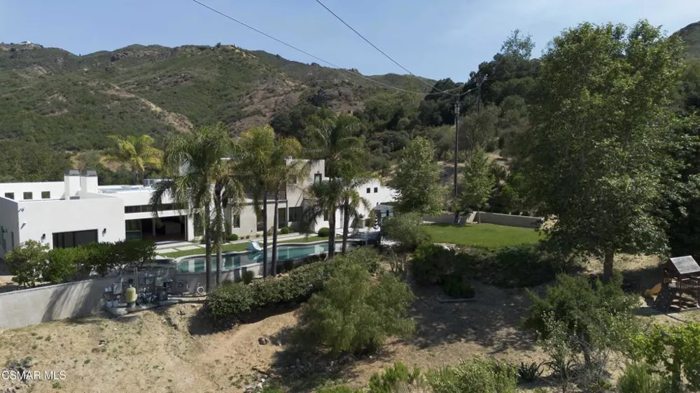 Address Not Shown Agoura Hills, CA 91301