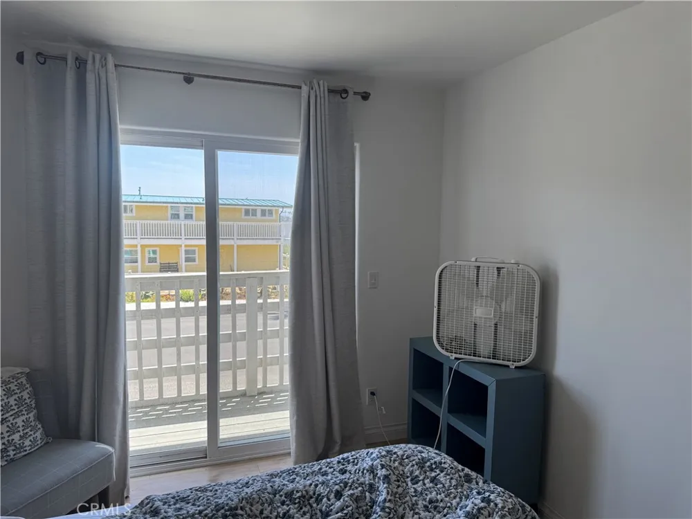 1398 Seacoast #D Imperial Beach, CA 91932