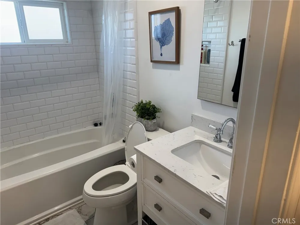 1398 Seacoast #D Imperial Beach, CA 91932