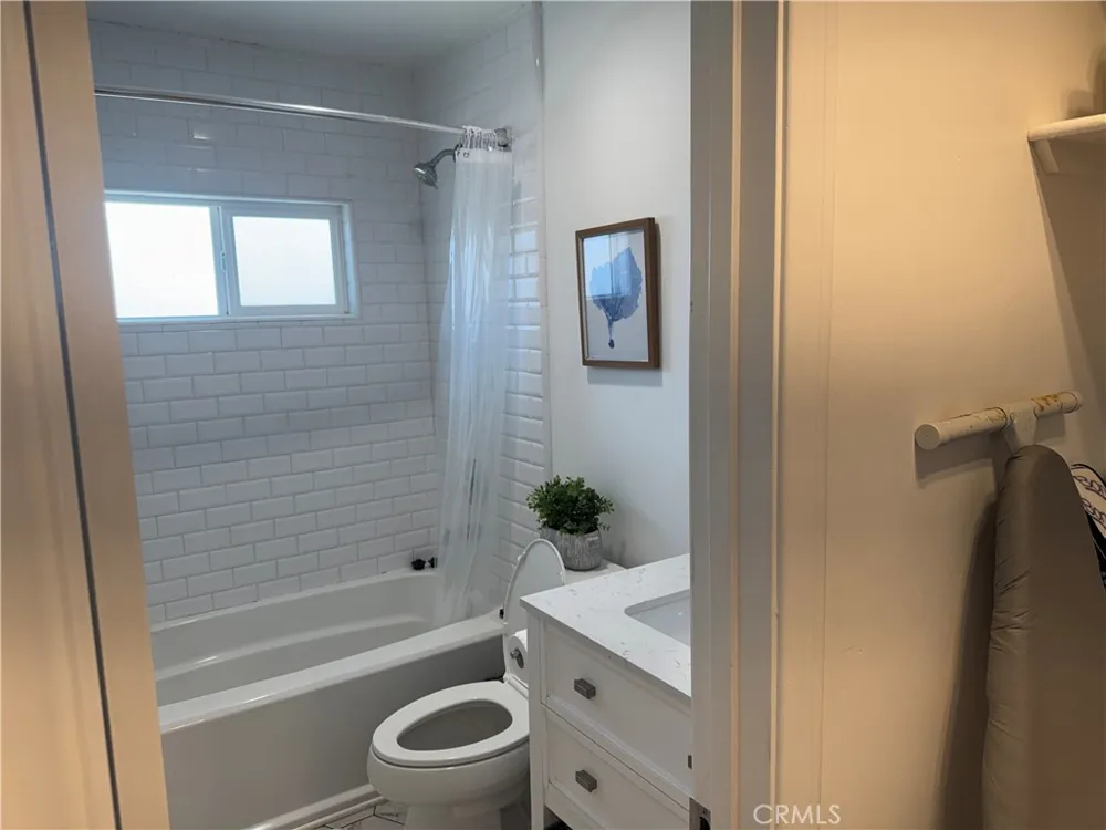 1398 Seacoast #D Imperial Beach, CA 91932