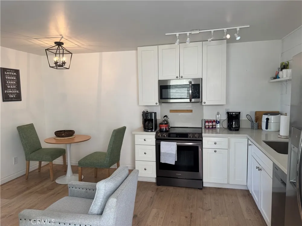 1398 Seacoast #D Imperial Beach, CA 91932