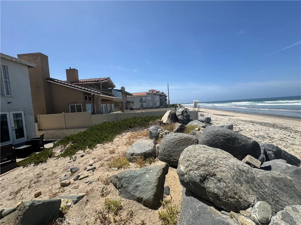 1398 Seacoast #D Imperial Beach, CA 91932