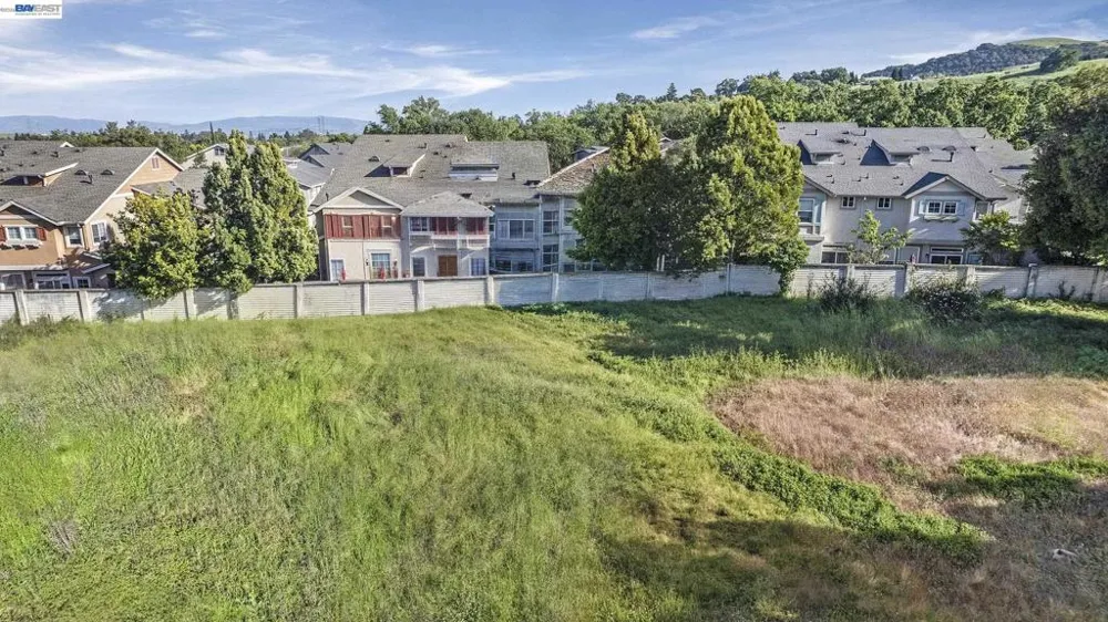 19251 San Ramon Valley Bl San Ramon, CA 94583