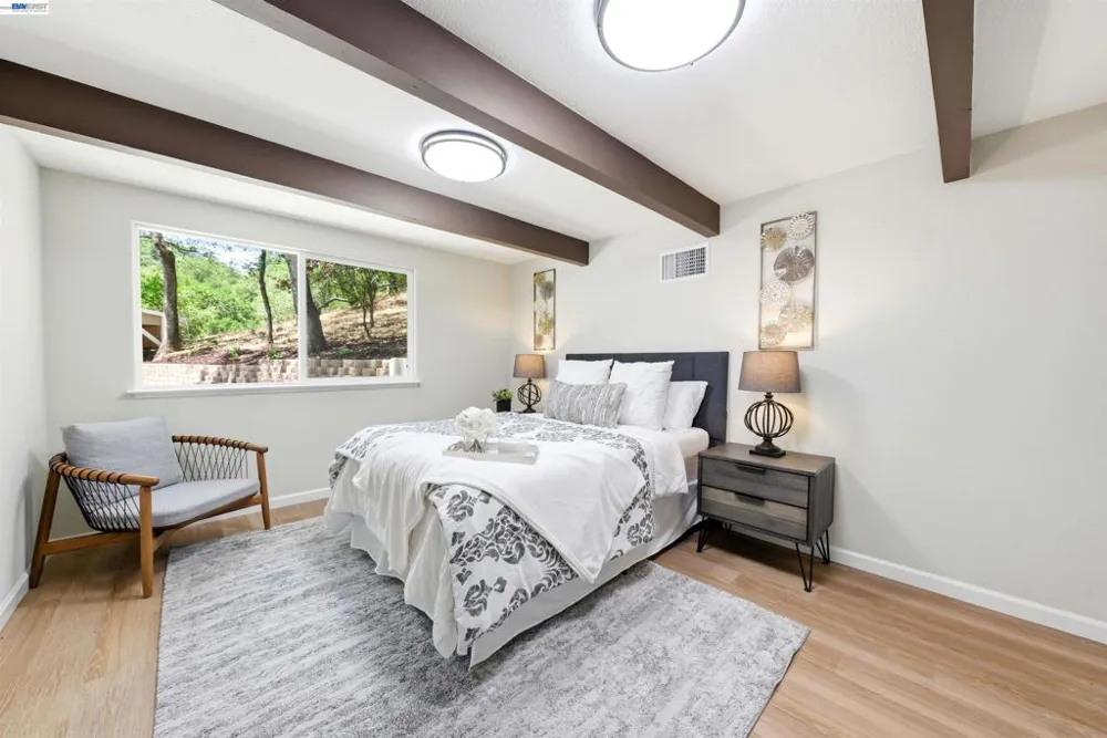 1929 Kilkare Road Sunol, CA 94586