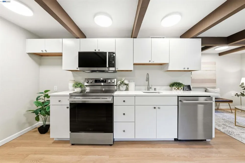 1929 Kilkare Road Sunol, CA 94586