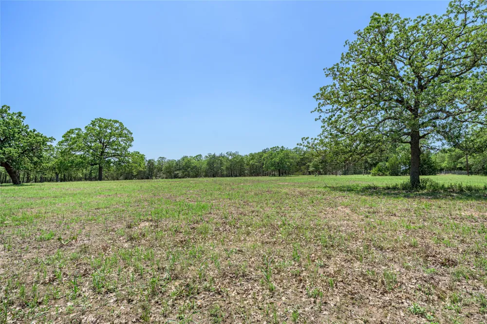 4638 Red Hollow Lane Lane Smithville, TX 78957