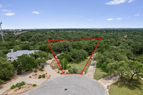 120 E Rustle Cove