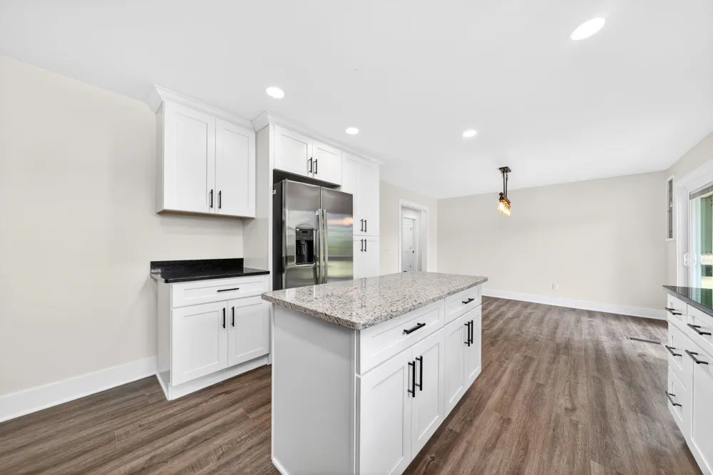 4097 Hanging Limb Hwy Monterey, TN 38574