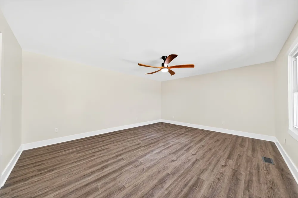 4097 Hanging Limb Hwy Monterey, TN 38574