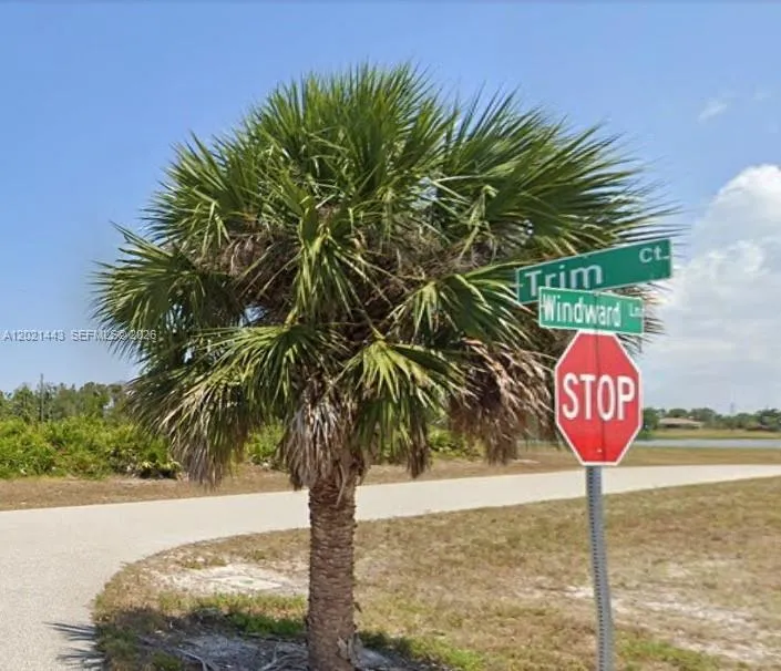 12 Trim Other City - In The State Of Florida, FL 33946