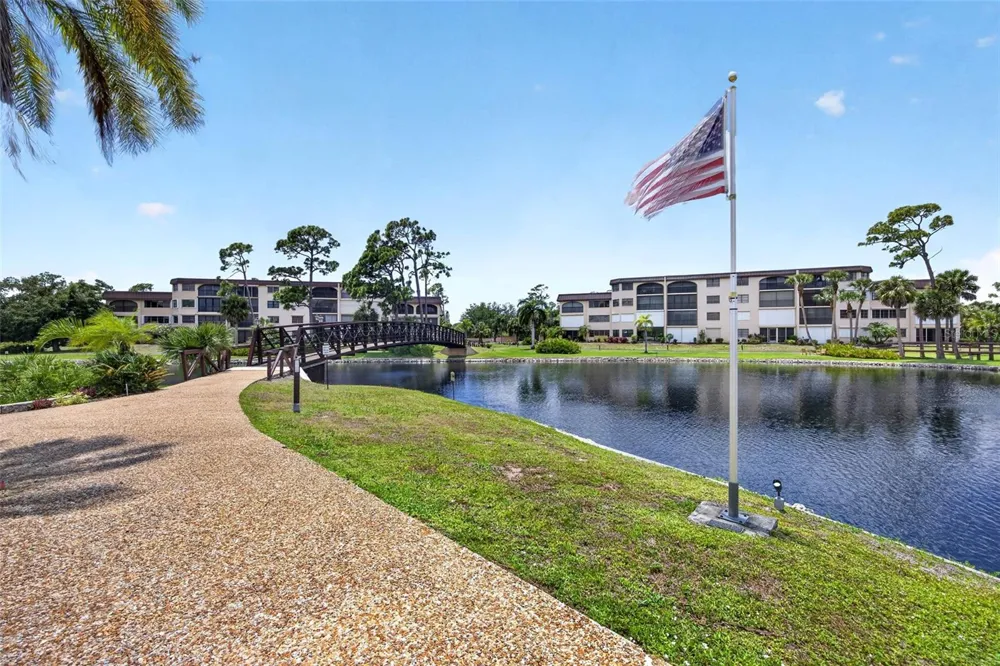 23465 HARBORVIEW ROAD #214 Punta Gorda, FL 33980
