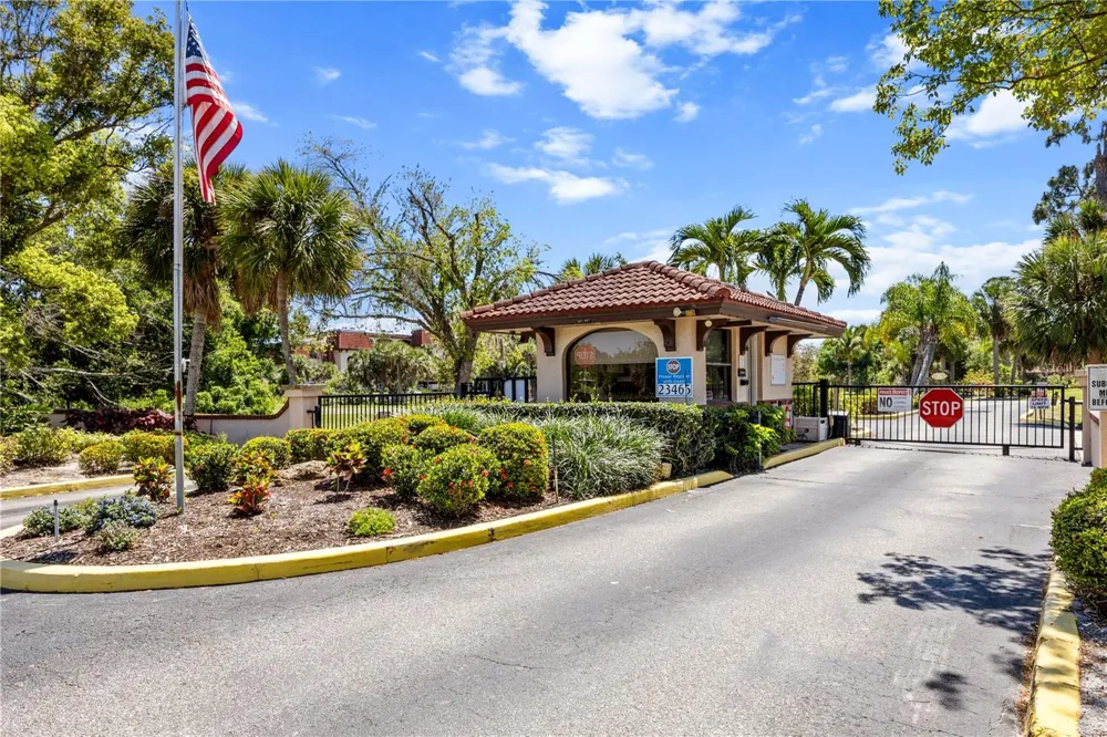 23465 HARBORVIEW ROAD #214 Punta Gorda, FL 33980