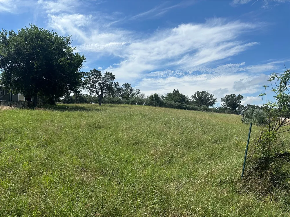 199 Sunset Cliff Burnet, TX 78611