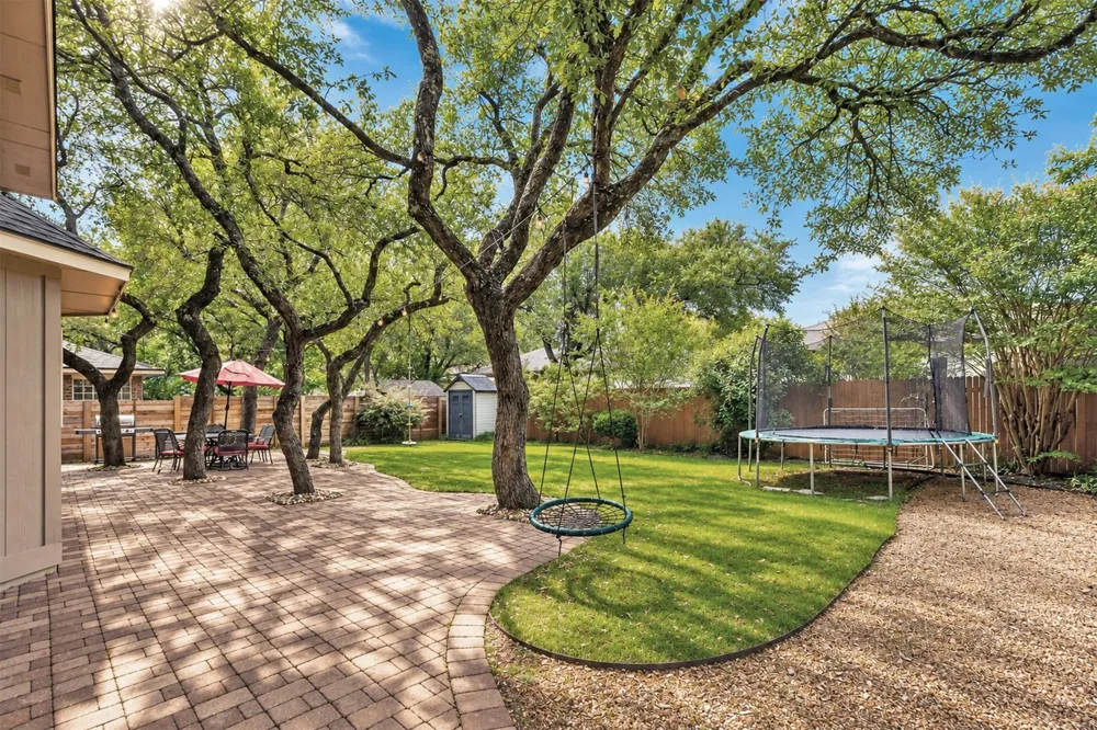 13353 Amasia Drive Austin, TX 78729