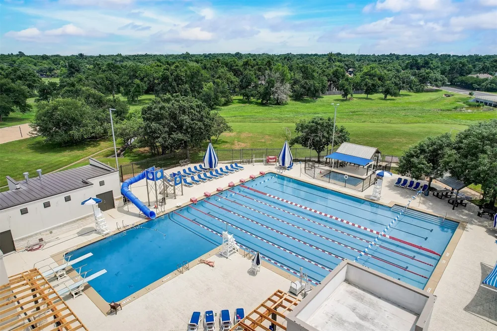 13353 Amasia Drive Austin, TX 78729