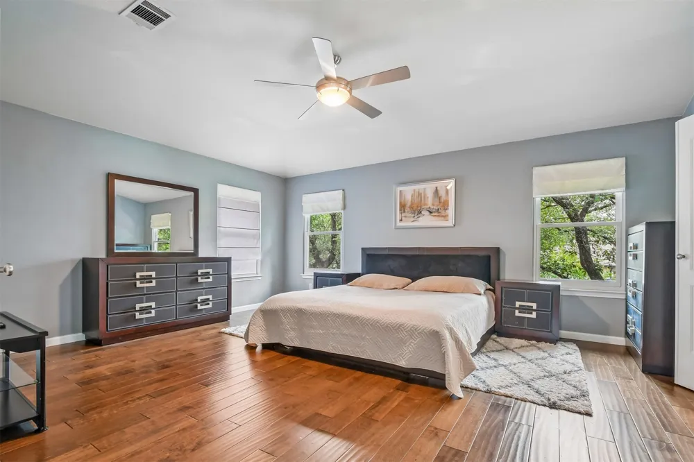 13353 Amasia Drive Austin, TX 78729