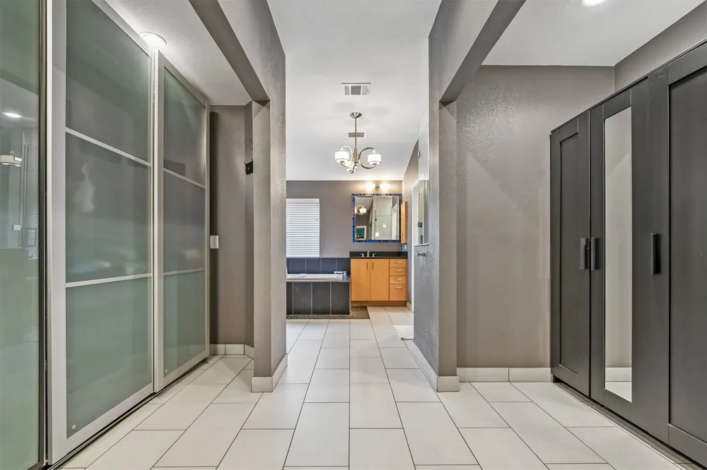 13353 Amasia Drive Austin, TX 78729