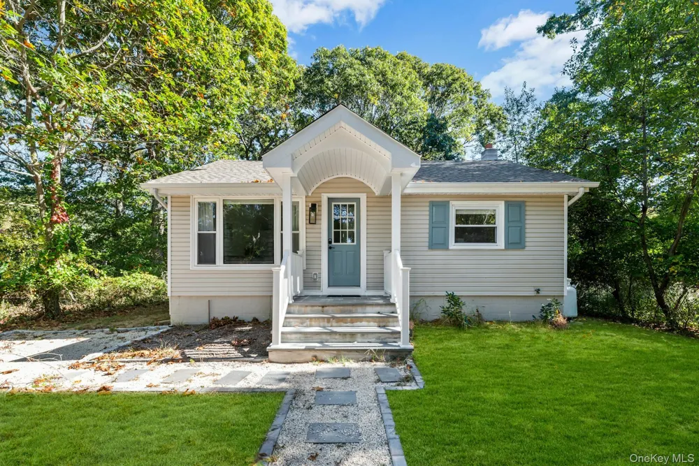 3670 Rocky Point Road East Marion, NY 11939