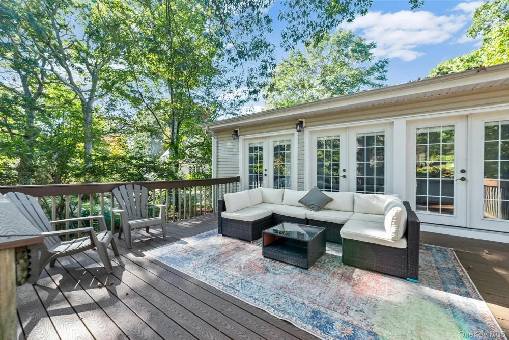 3670 Rocky Point Road East Marion, NY 11939