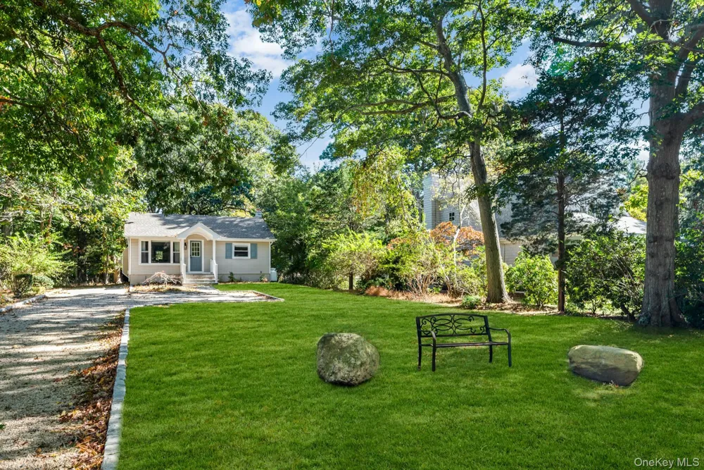 3670 Rocky Point Road East Marion, NY 11939