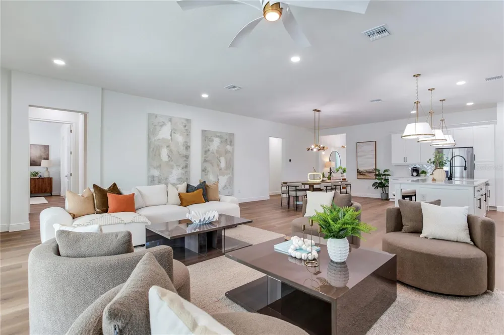 2814 54TH STREET S Gulfport, FL 33707