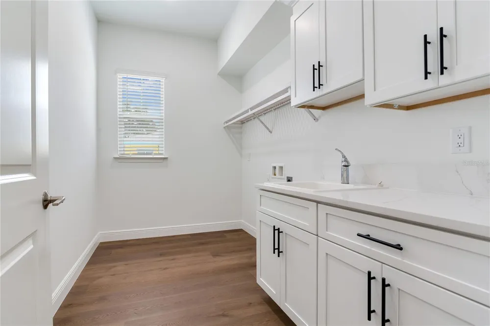 2814 54TH STREET S Gulfport, FL 33707