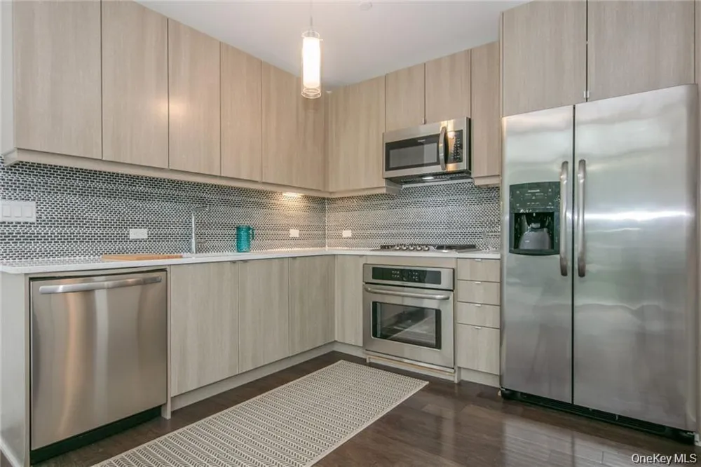 250 S Central Park Avenue #5i Hartsdale, NY 10530