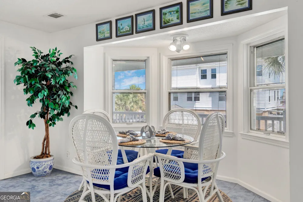 4 13th LN Tybee Island, GA 31328