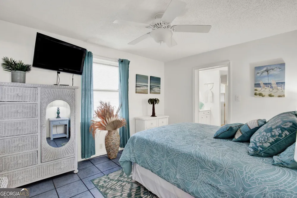 4 13th LN Tybee Island, GA 31328