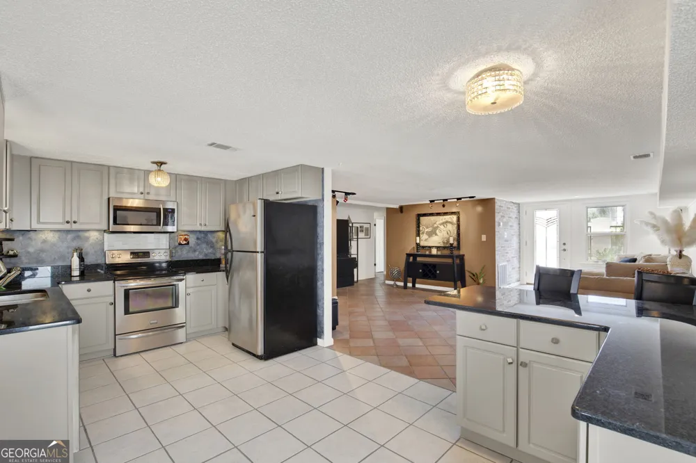 4 13th LN Tybee Island, GA 31328