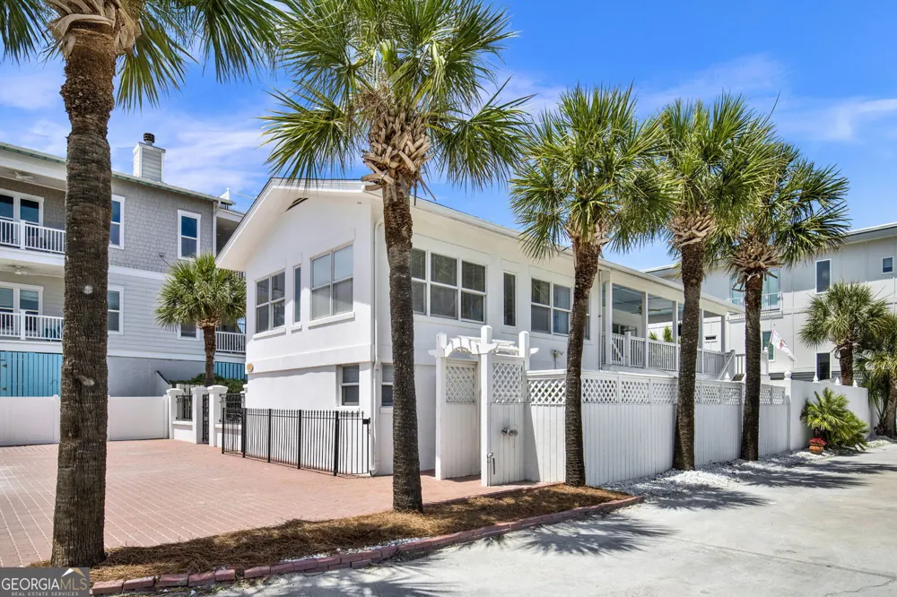 4 13th LN Tybee Island, GA 31328