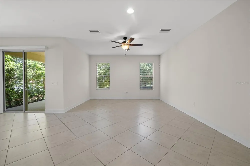 4424 VERMILLION SKY DRIVE Wesley Chapel, FL 33544