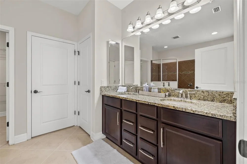 4424 VERMILLION SKY DRIVE Wesley Chapel, FL 33544