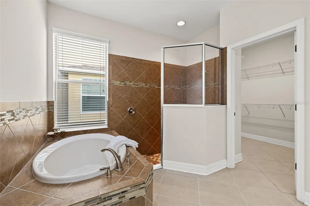 4424 VERMILLION SKY DRIVE Wesley Chapel, FL 33544