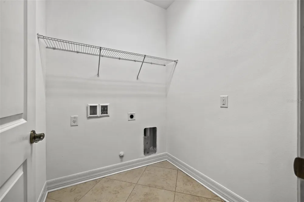 4424 VERMILLION SKY DRIVE Wesley Chapel, FL 33544
