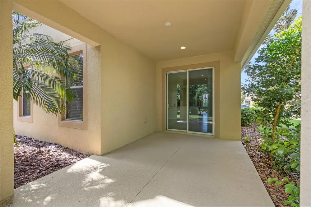 4424 VERMILLION SKY DRIVE Wesley Chapel, FL 33544