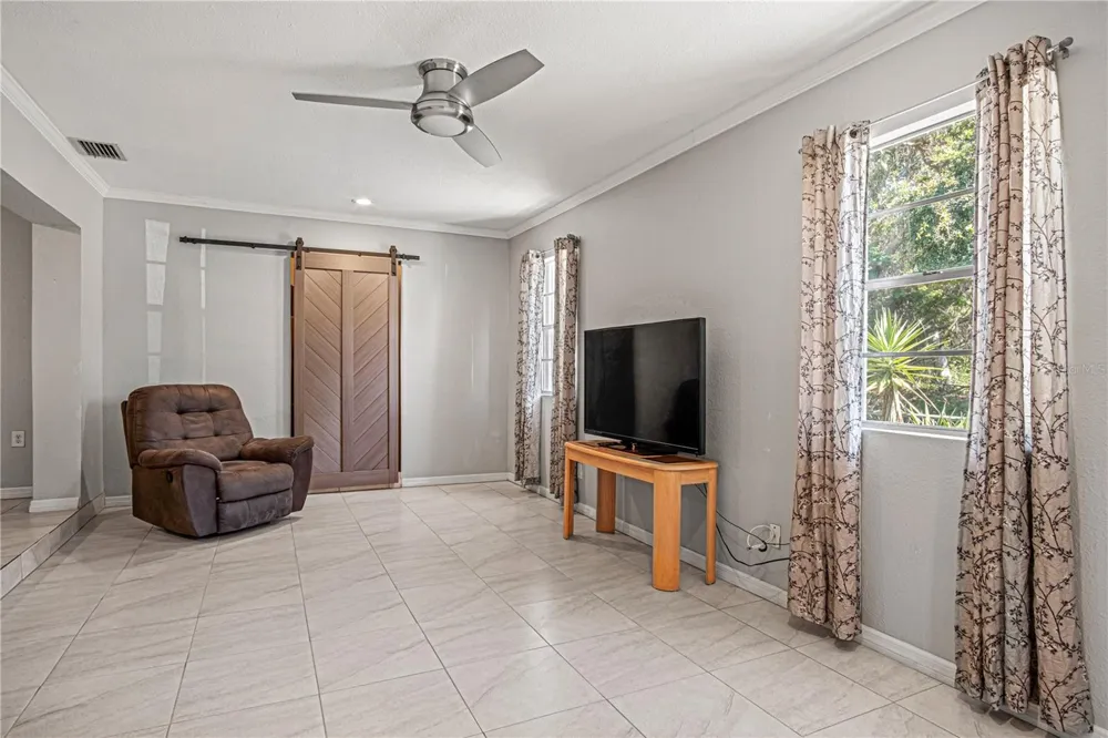 4588 PARKER AVENUE Rockledge, FL 32955
