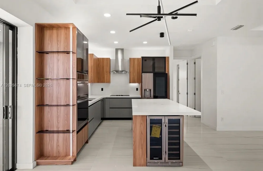 1805 NW 12TH ST Cape Coral, FL 33993