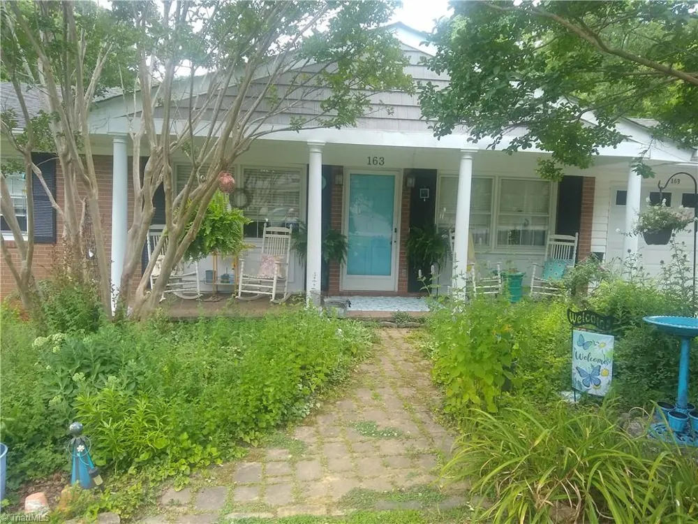 163 Florida Avenue Mount Airy, NC 27030