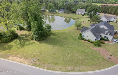 111 Firethorn Circle