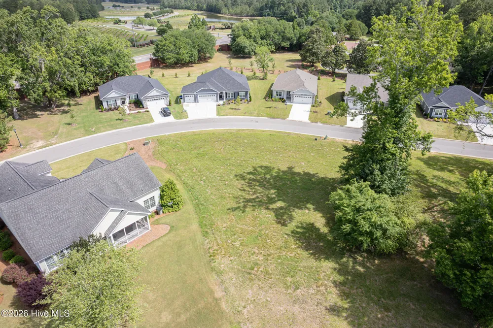 111 Firethorn Circle Wallace, NC 28466